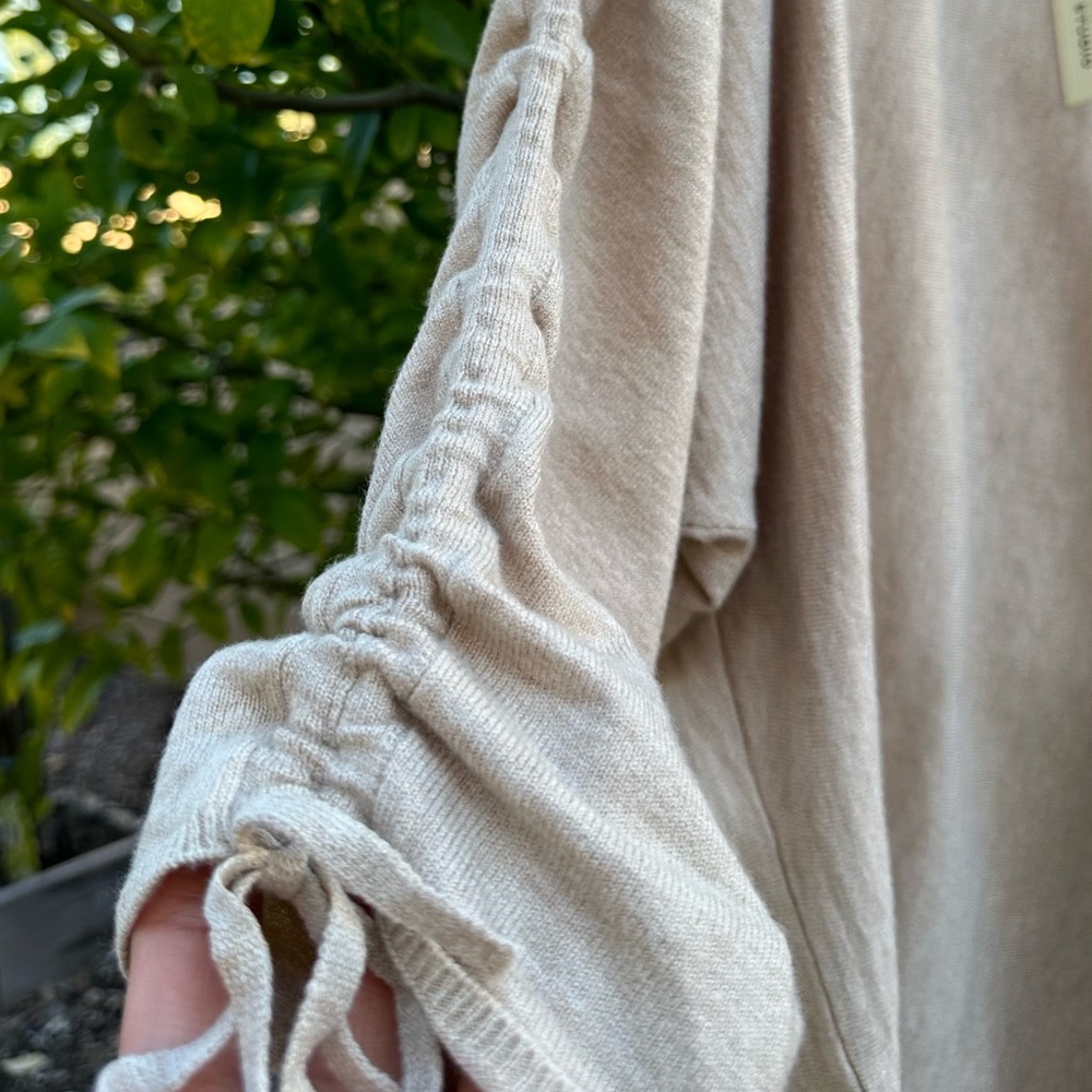 MAX STUDIO Dolman Long Sleeve Knit With Ruched Tie Sleeves in Oat Brown-S - Picture 10 of 10